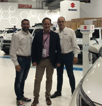Juanma Cervantes, creador del Método SAVYT, se reúne con los fabricantes en el Automobile Barcelona