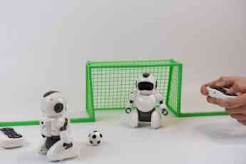 Innjoo Football Robots