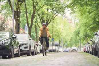 Cumplir los propósitos de Año Nuevo sobre una ebike. Beneficios y ventajas de salir de la zona de confort.