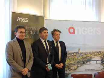 Atos lanza una nueva "fábrica del futuro" en Angers
