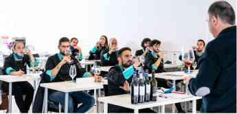 20 jóvenes granadinos se especializan en Dirección de Operaciones de Sala con Fundación Mahou San Miguel