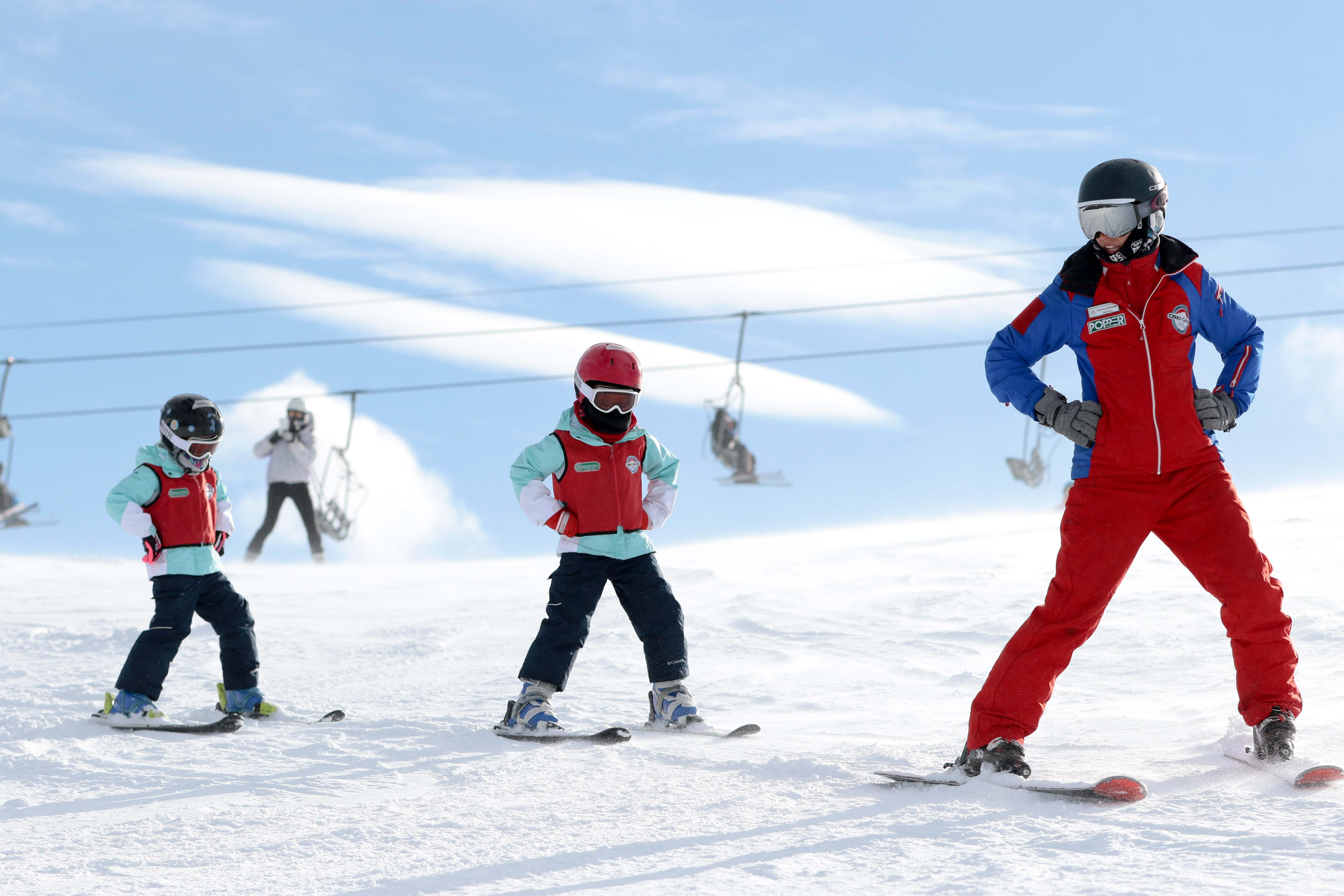 Fotografia Clases de esquí para todas las edades y niveles