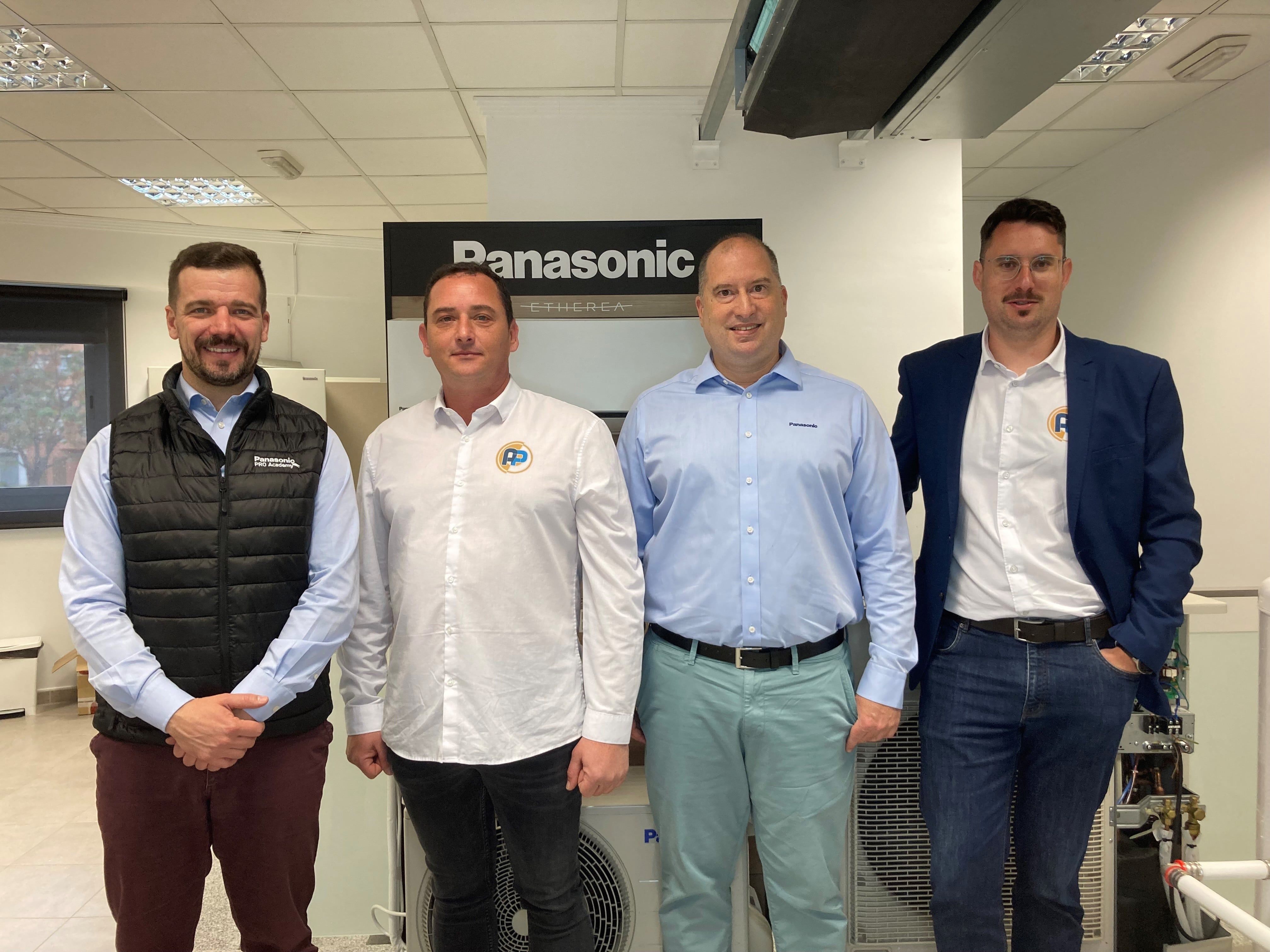 Foto de Grupo Aplus se reúne con Panasonic