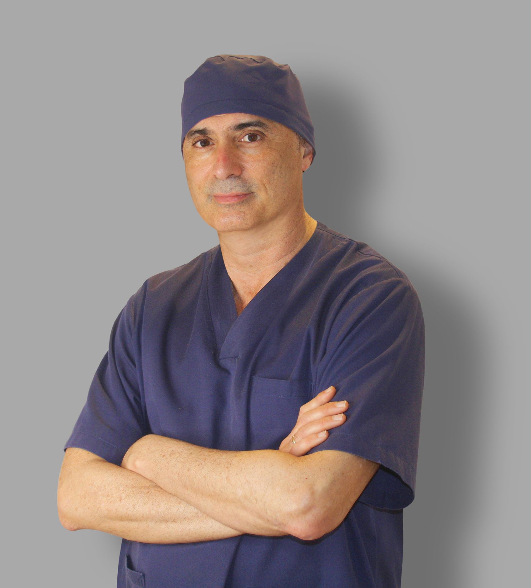 El doctor Ruiz Solanes de nuevo reconocido como mejor cirujano capilar de España