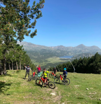 El Hotel Esquirol propone 9 rutas de BTT eléctricas para descubrir La Cerdanya