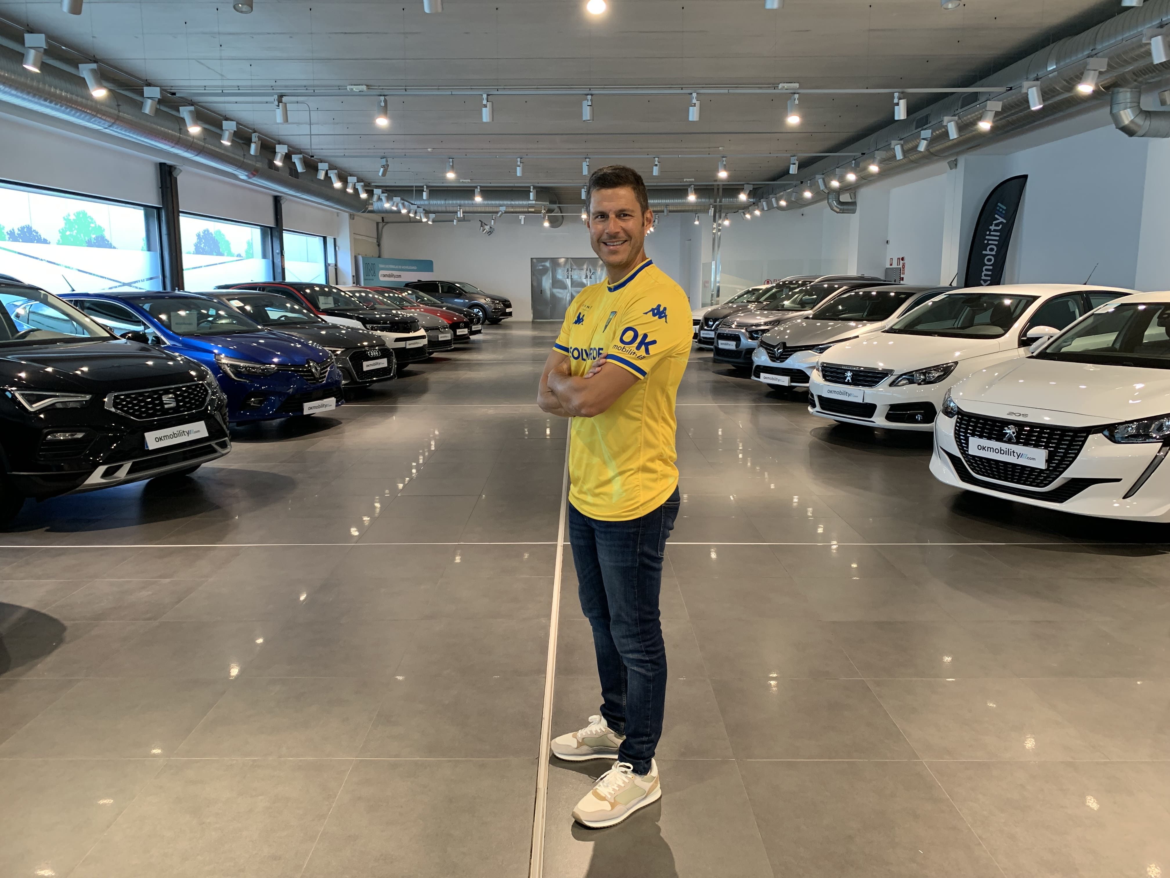 A OK Mobility torna-se patrocinadora do Estoril Praia, equipa da Primeira Divisão de Portugal A OK Mobility torna-se patrocinadora do Estoril Praia, equipa da Primeira Divisão de Portugal