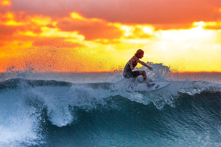 Luis Felipe Baca Arbulu: "Estos son mis 5 destinos favoritos para practicar el surf en Europa"