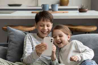 Cuestión de ciberseguridad infantil: los 7 riesgos online a los que se enfrentan los niños