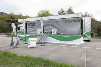 El Schaeffler Lifetime Solutions Roadshow presenta su camion