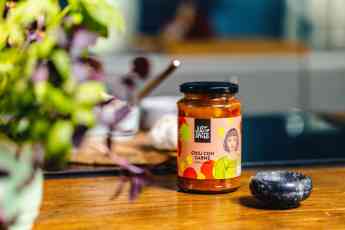 Just Spices crece en España con tres nuevos productos en vidrio, listos para consumir