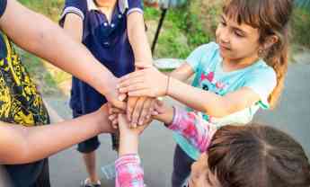 Noticias Estilo de vida | Mayoral colabora con Aldeas Infantiles SOS