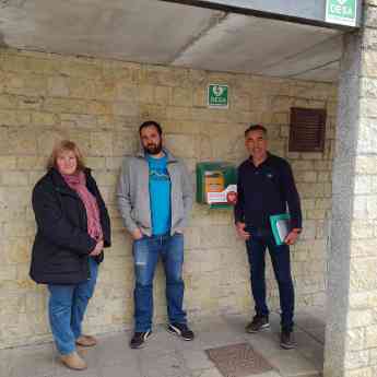El Ayuntamiento de Quirós refuerza la cardioprotección de sus vecinos con un desfibrilador de Almas Industries