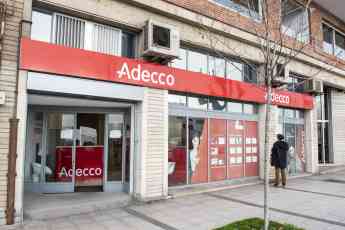 Adecco busca 200 operarios/as de alimentación en Zamora y Palencia