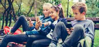 Las pantallas: ¿amigas o enemigas de los menores? Beneficios de un uso adecuado de la tecnología