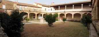 Sale a la venta una vivienda dentro de un convento del siglo XVI