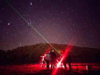 Nuevas veladas astronómicas gratuitas en la Sierra Norte de