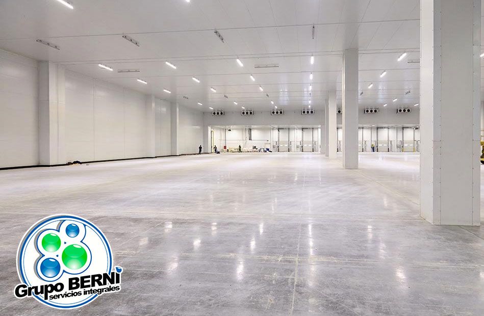 Razones para contratar una empresa especializada en la limpieza de garajes, por Grupo Berni