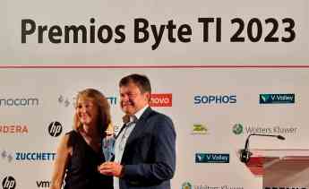 Solmicro ERP recibe el Premio al Mejor Software de Gestión Empresarial