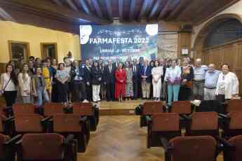 El Colegio de Farmacéuticos de Gipuzkoa arranca su 125 aniversario con un multitudinario acto en el Palacio Miramar de San Sebastián