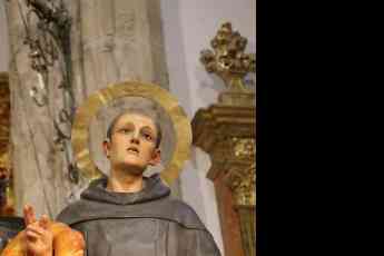 Cogolludo no olvida que, según los creyentes, San Diego de Alcalá acabó con la peste en la villa en 1599