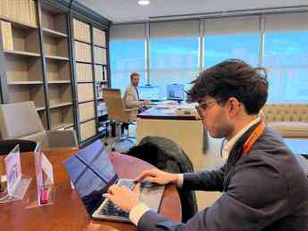 Repara tu Deuda Abogados realiza el primer trámite telemático para otorgar poderes notariales 