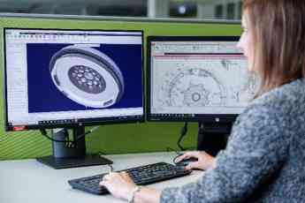 Innovación clave de Schaeffler: los 200 millones de volantes de inercia bimasa mejoran el confort de conducción y confieren una mayor fluidez de desplazamiento en vehículos de todo el mundo
