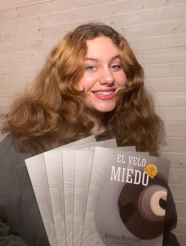 'El Velo del Miedo' de la joven autora Abril Nieto se convierte estas Navidades en #1 de ventas