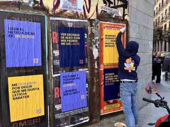 Noticias Educación | Carteles de protesta juvenil en Malasaña