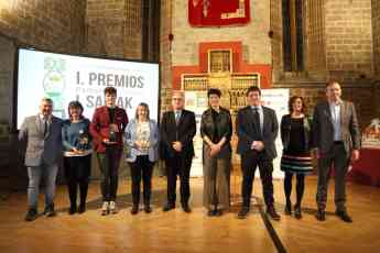 Noticias Negocios | Gala organizada por Comunikaze en los I Premios