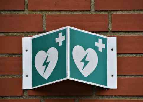 Quirón Prevención impulsa la promoción y creación de espacios cardioprotegidos en España