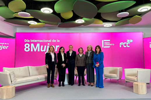 FCC muestra su compromiso con la igualdad y la diversidad en el Día Internacional de la Mujer 
