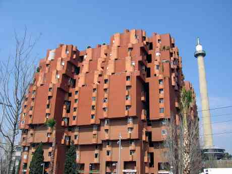 DmasC Arquitectos analiza la vuelta del Brutalismo