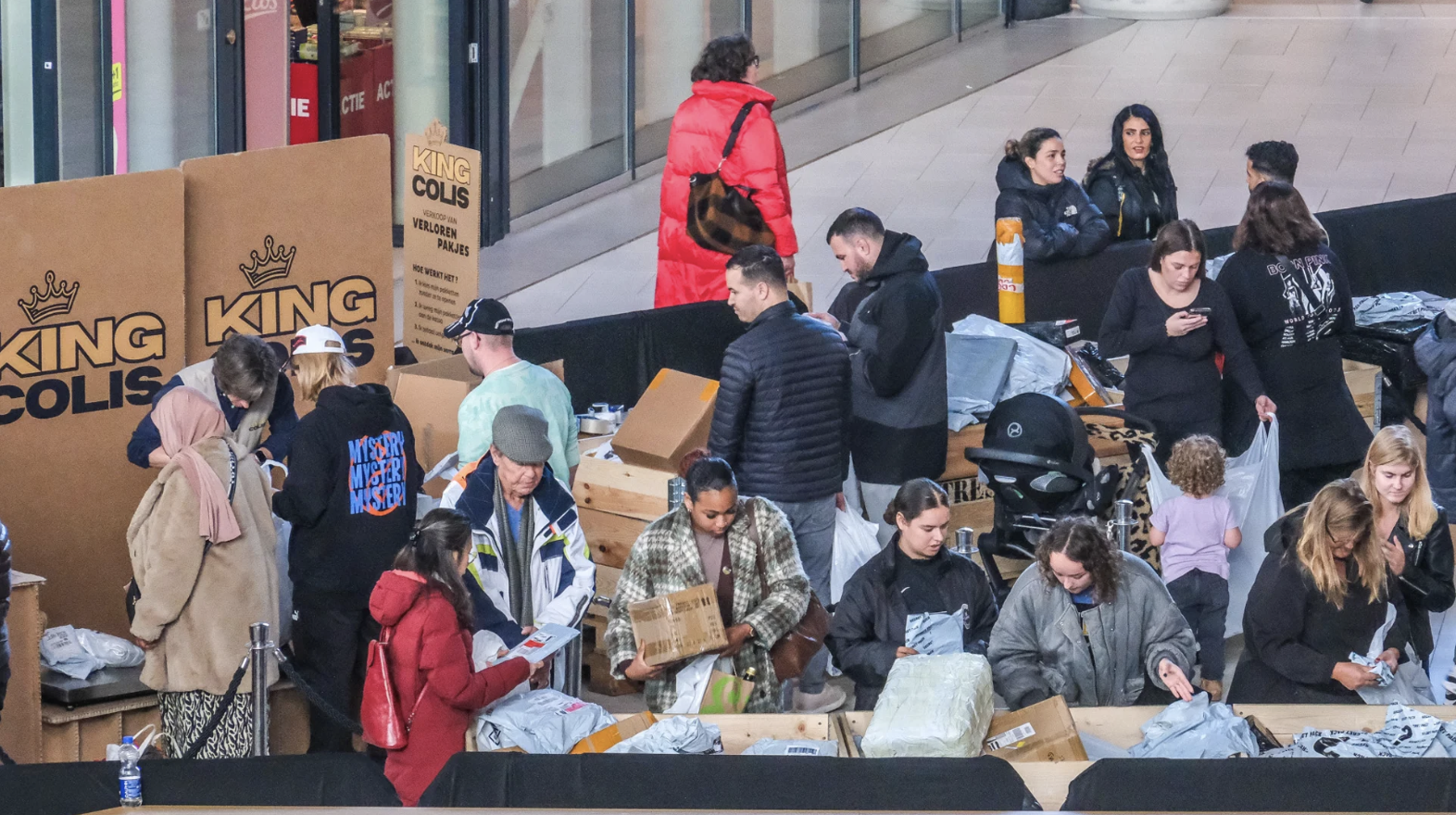 King Colis, la tienda Pop-Up de los 'paquetes perdidos', llega a Madrid