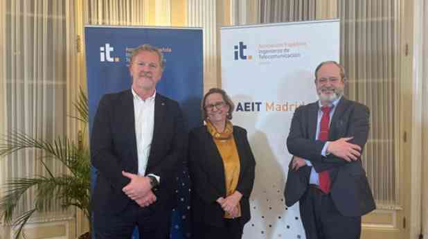 AEIT-Madrid destaca a los ingenieros de telecomunicación como protagonistas en las tecnologías cuánticas