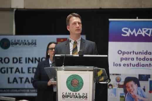 Un nuevo futuro para la educación en México: SMART Technologies impulsa la transformación digital educativa
