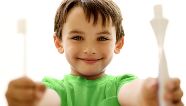 Fluocaril: cómo lograr que la hora de lavarse los dientes sea divertida y eficaz para los hijos