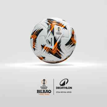 Decathlon se posiciona como referente en el mundo del deporte con el balón oficial de la UEFA Europa League