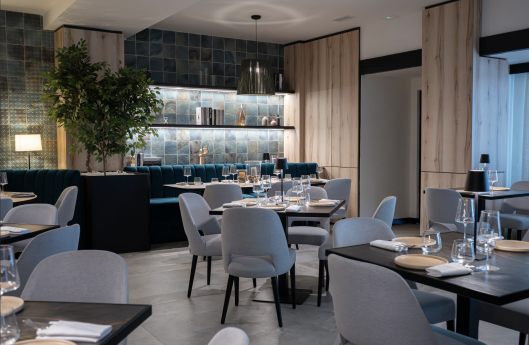 Mercato della Fontanella inaugura temporada con nuevas propuestas de cocina italiana auténtica, coctelería de autor y música en vivo