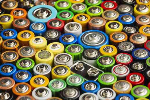 Megacity destaca la importancia de contar con pilas y productos básicos ante posibles apagones eléctricos