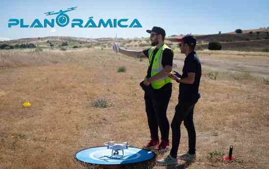 Formación mixta e integral: la nueva propuesta para operadores de drones de PLANORÁMICA