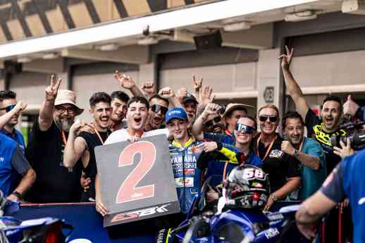SuperPao, la revelación del motociclismo femenino español, firma un histórico segundo puesto en su regreso