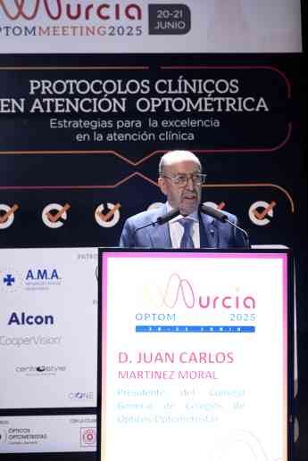 El congreso OPTOM Meeting 2025 celebrado en Murcia se clausura con un gran éxito de convocatoria y una gran calidad de exposiciones científicas