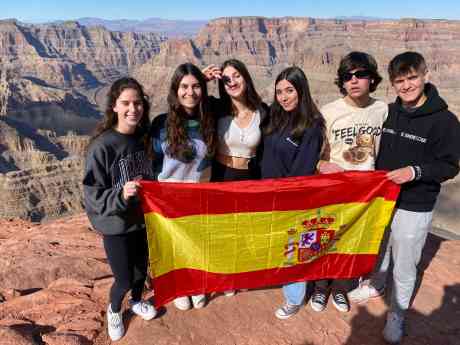 The Lemon Tree Education: "Estudiar un año en el extranjero da amigos para toda la vida"