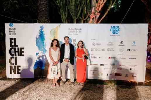‘Esta bolsa tiene muchas vidas y tú las vives todas’ de L’Aljub se exhibe en la 48ª edición del FICIE