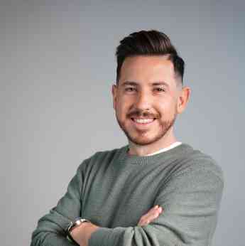 Charly Londono: la historia del coach que ha ayudado a más de 10.000 personas a hablar inglés con confianza