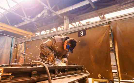 Formación Universitaria potencia la preparación para el Técnico Medio en Soldadura y Calderería