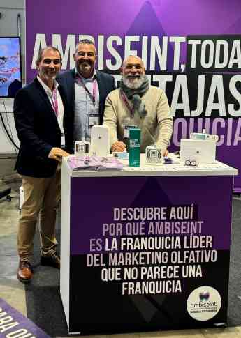 Ambiseint inspira el espíritu emprendedor en Franchise Innovation Summit 2025 con su aroma Emprendimiento
