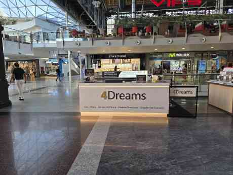 4Dreams impulsa la sostenibilidad con su nuevo stand de material reciclado en Príncipe Pío