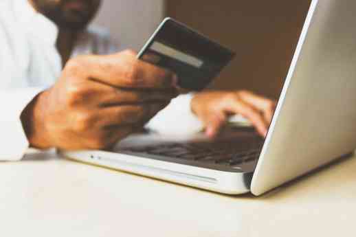 Plataforma de Reclamación explica cómo elegir la empresa adecuada para reclamar tarjetas "revolving"