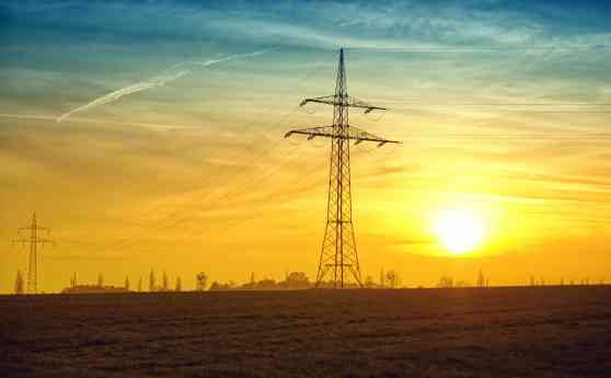 Informe de EY señala que España tiene el coste de redes eléctricas más bajo entre los grandes países europeos